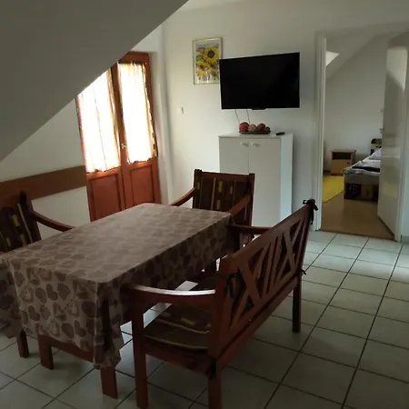 Reteshaz Strudelhaus Apartmanhaz Apartment