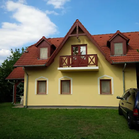 Rétesház Strudelhaus Vonyarcvashegy