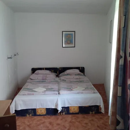 Reteshaz Strudelhaus Apartmanhaz Apartment