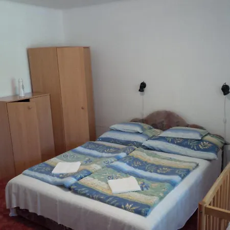 Reteshaz Strudelhaus Apartmanhaz Apartment *