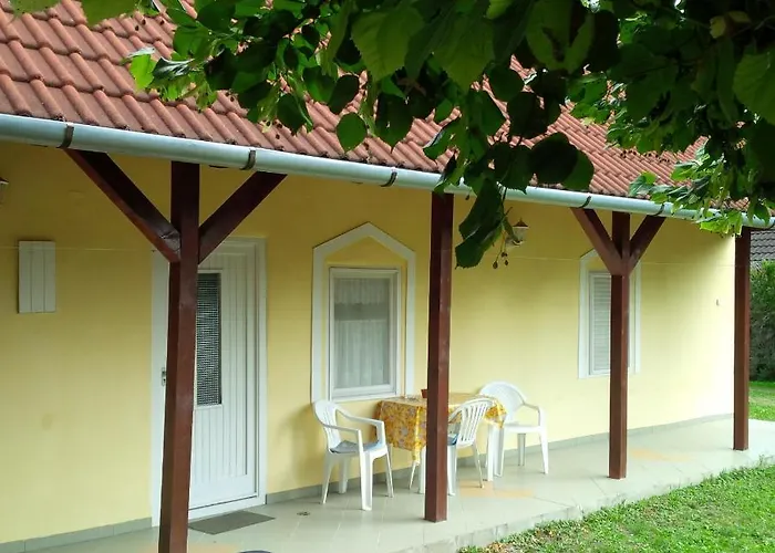 Reteshaz Strudelhaus Apartmanhaz * פוניארצוושהג'